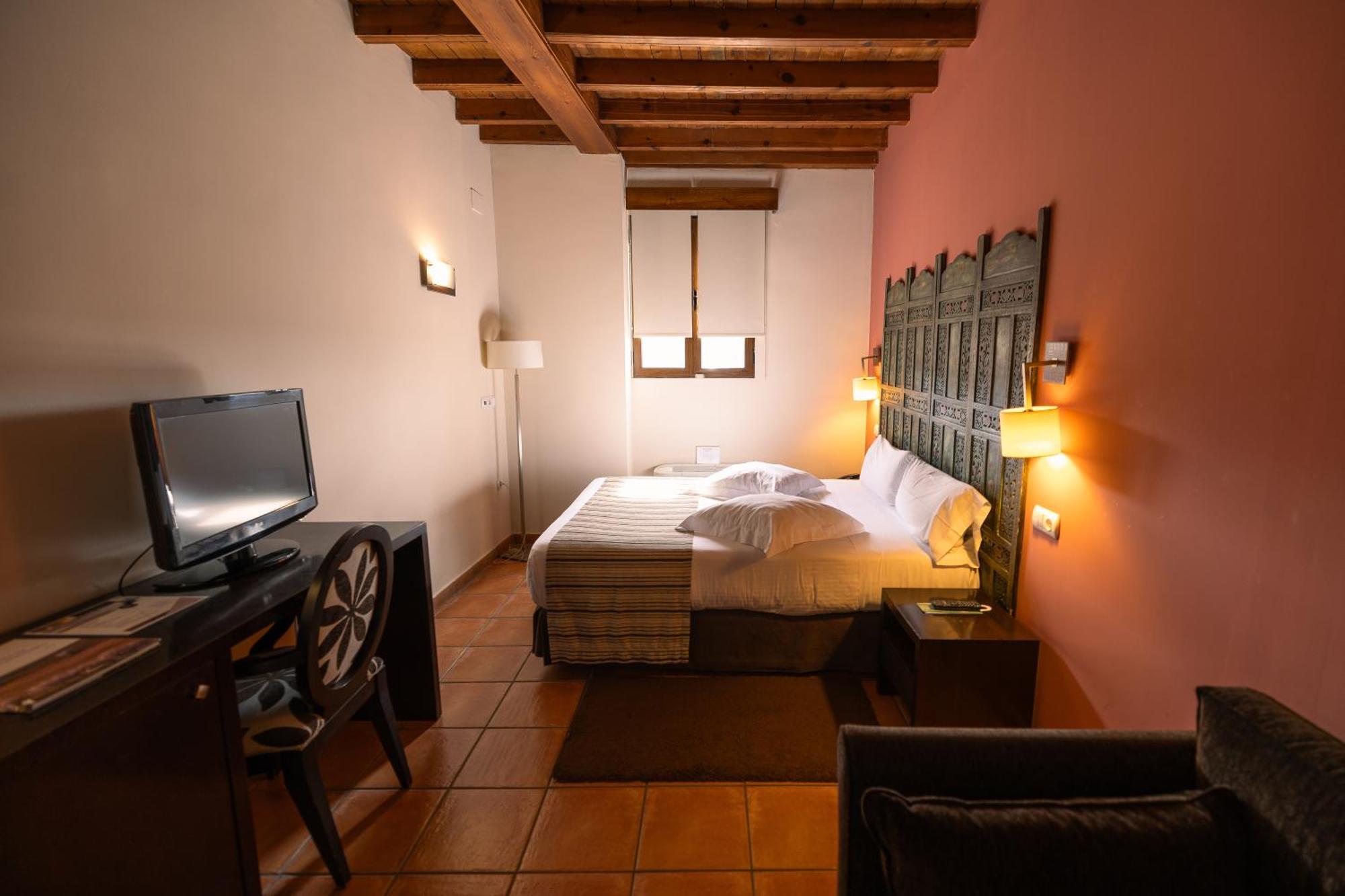 Hotel Convento Del Giraldo เกว็งกา ภายนอก รูปภาพ
