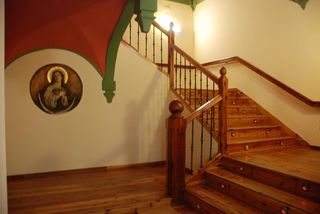 Hotel Convento Del Giraldo เกว็งกา ภายนอก รูปภาพ